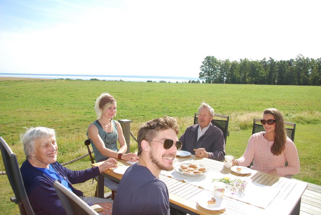 Krokstorps Gard Munkaskog ภายนอก รูปภาพ